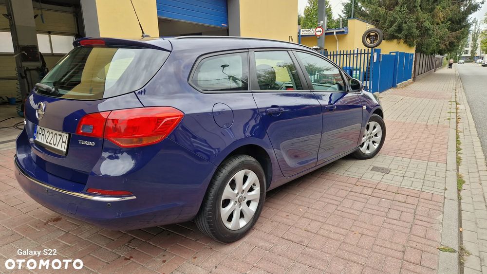 Opel Astra 1.4 T Enjoy EU6 - 9
