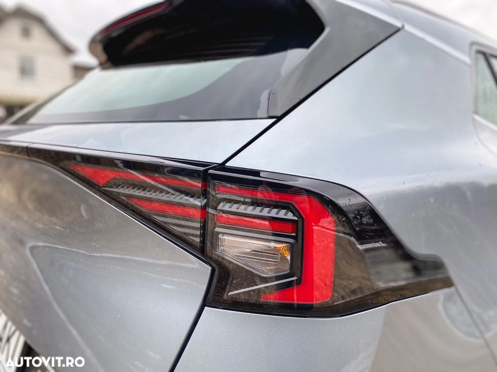 Kia Sportage 1.6 T-GDI 6MT 4x2 Urban - 16