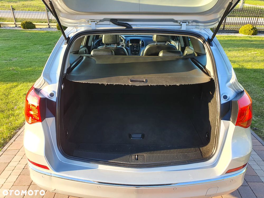 Opel Astra 1.6 CDTI Cosmo - 20