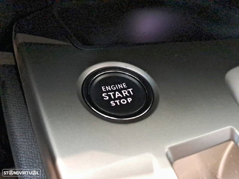 Peugeot 308 1.5 BlueHDi Style EAT8 - 18