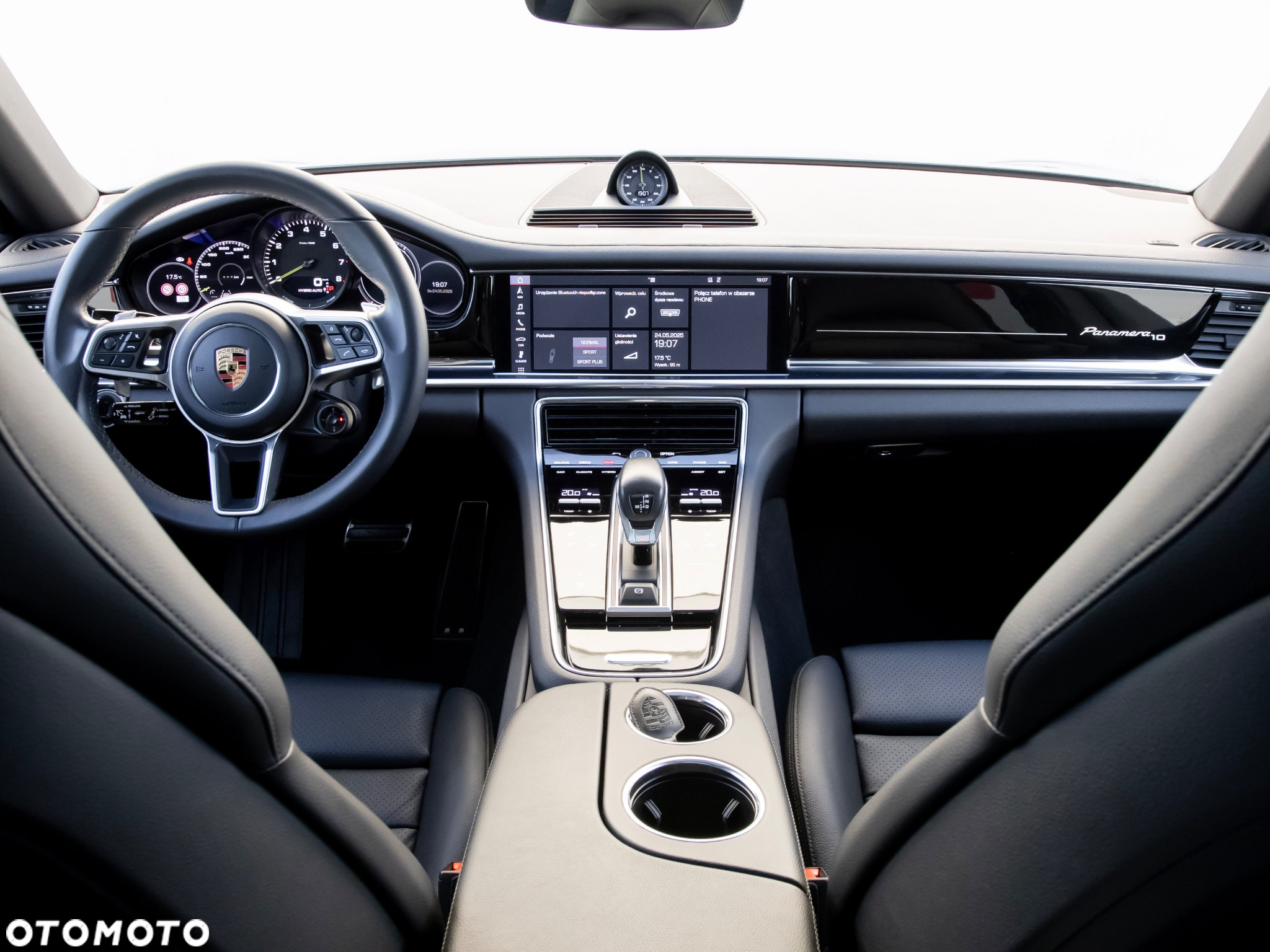 Porsche Panamera 4 10 Years Edition - 22