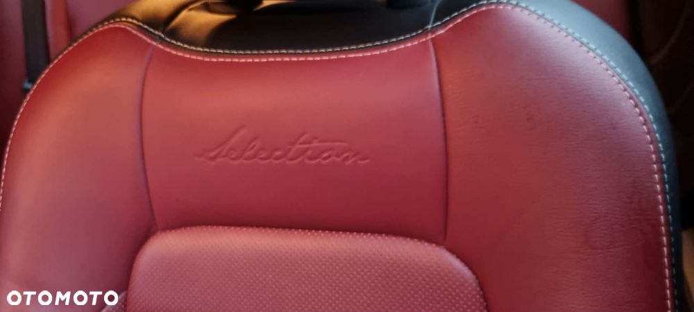 Toyota Avensis 2.0 Selection MS - 9