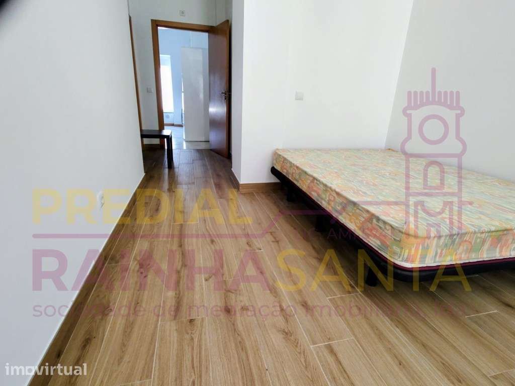 T2 com terraço. mobilado e equipado. 2 suites. - Grande imagem: 3/10