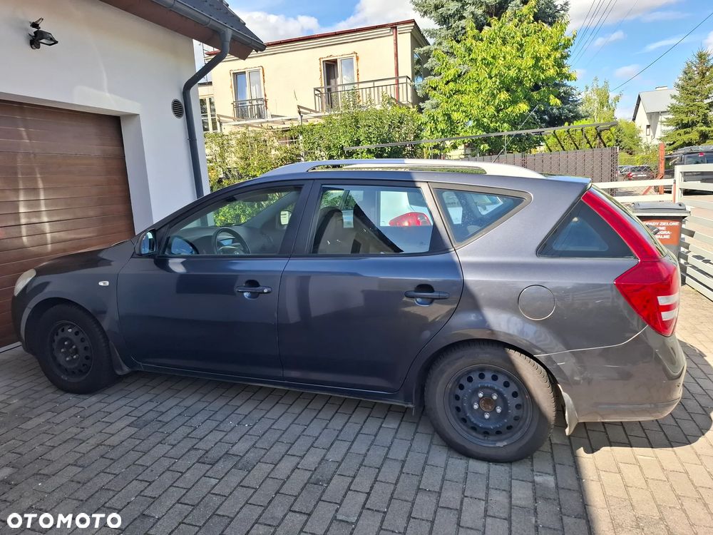 Kia Ceed 1.6 Crdi Comfort - 3