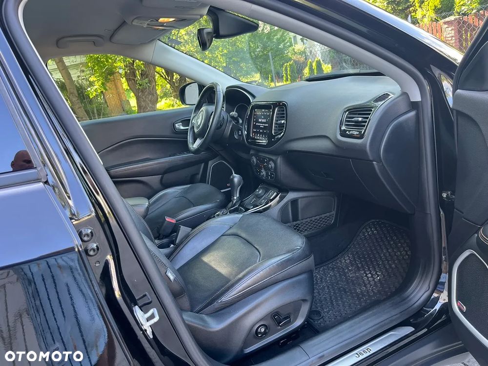 Jeep Compass 2.0 MJD Limited 4WD S&S - 28