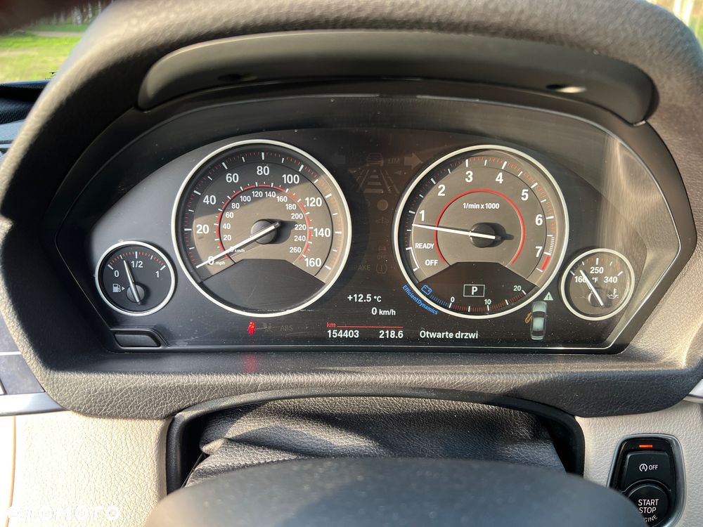 BMW Seria 3 330i xDrive Sport Line - 17