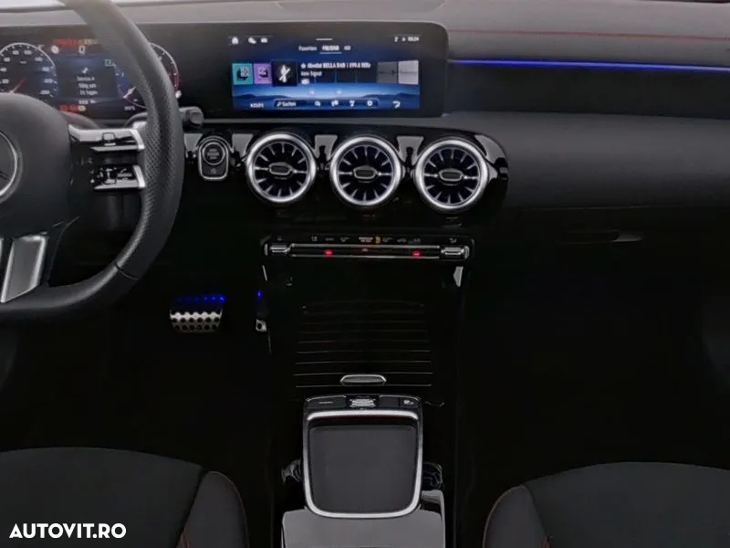 Mercedes-Benz CLA 220 d 8G-DCT AMG Line - 4