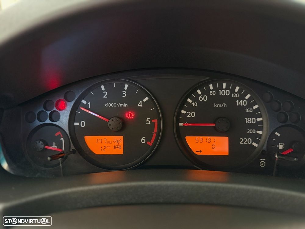 Nissan Navara 2.5 DCI CD SE 4WD - 23