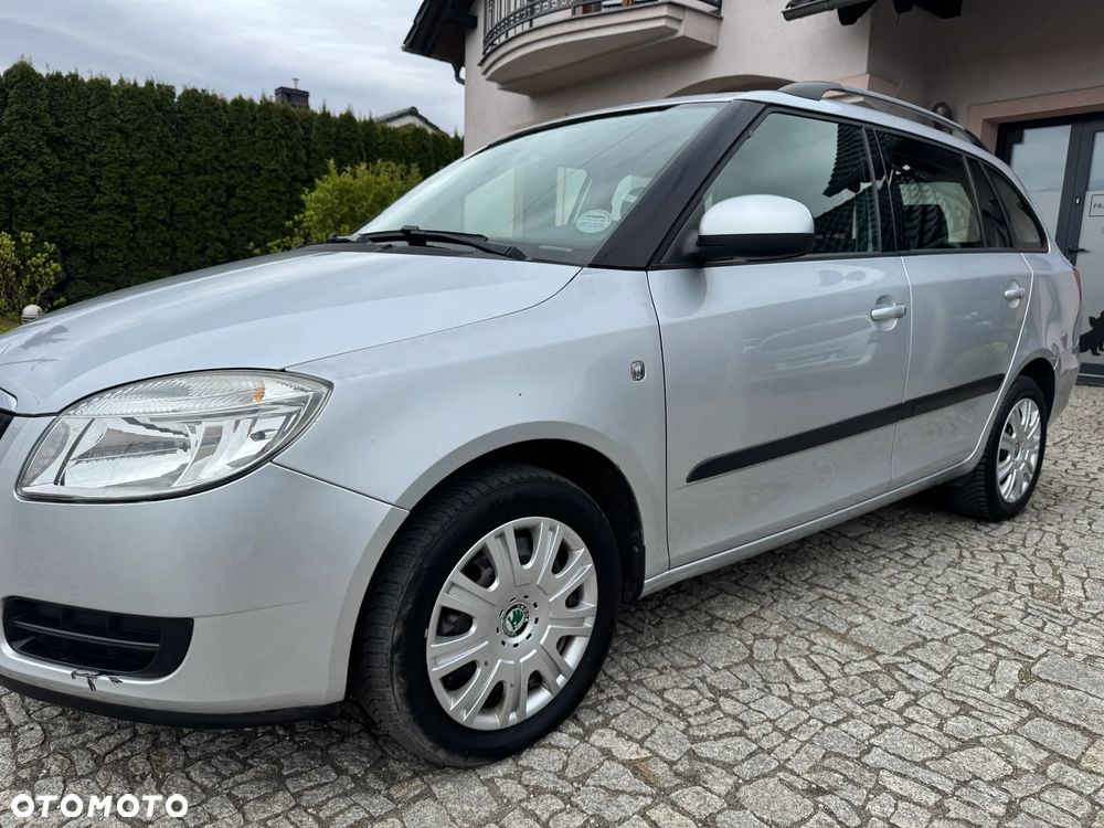 Skoda Fabia 1.4 16V Ambiente - 9
