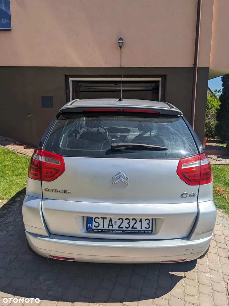Citroën C4 HDi 110 FAP Style - 2