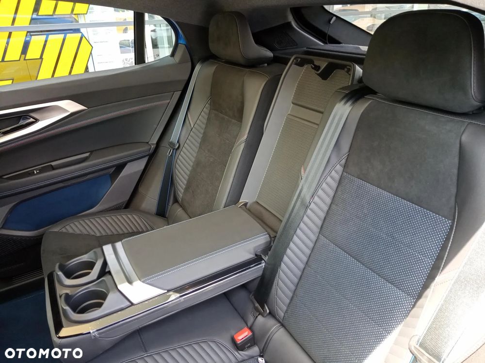 Renault Rafale 1.2 E-Tech PHEV 4x4 300 atelier Alpine MMT - 13