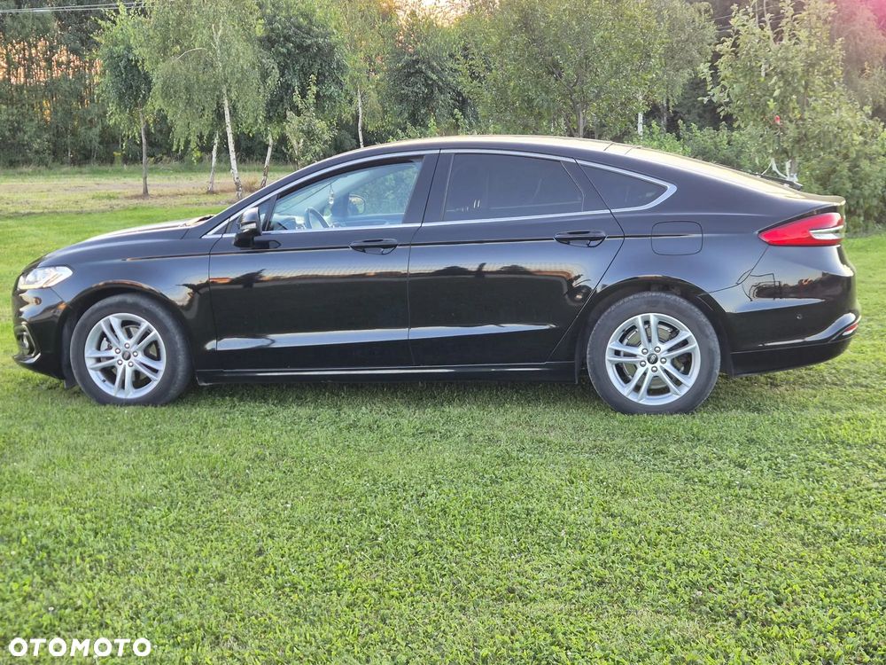 Ford Mondeo 2.0 TDCi STart-Stopp PowerShift-Aut Titanium - 4