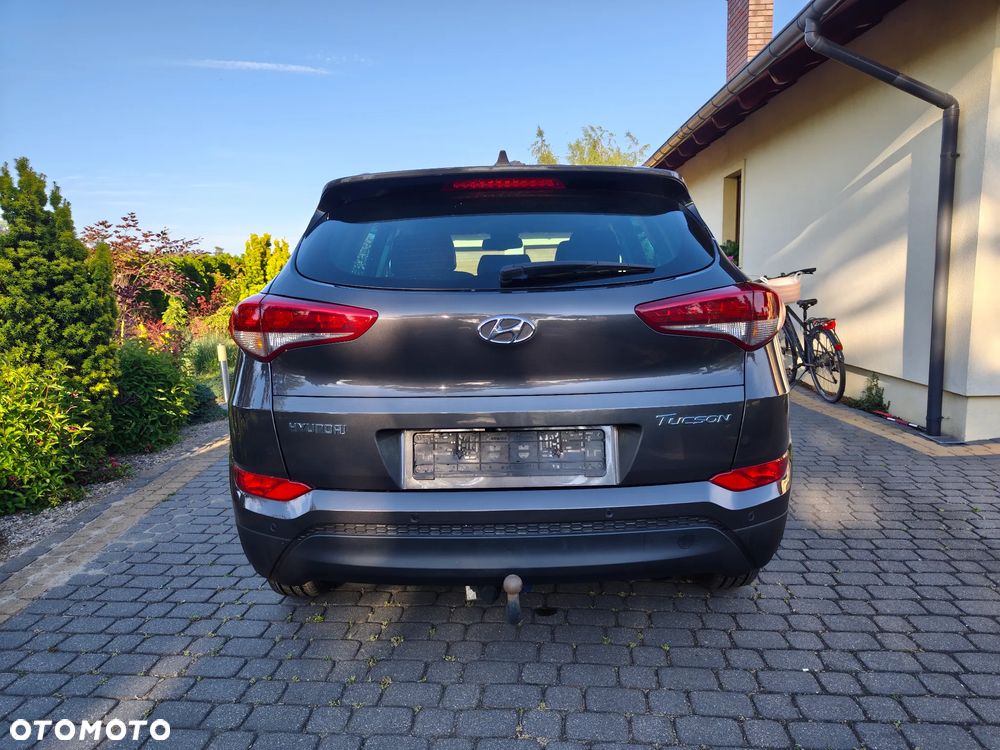 Hyundai Tucson blue 1.6 GDi 2WD Navi - 4