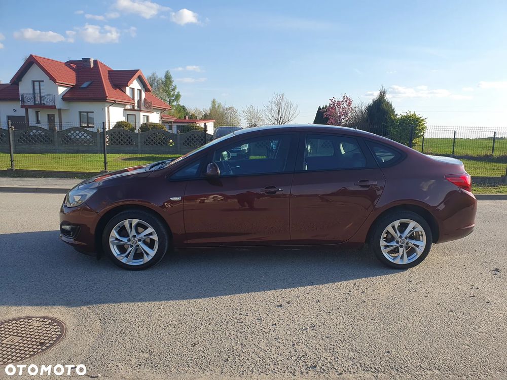 Opel Astra 1.4 T EU6 - 2