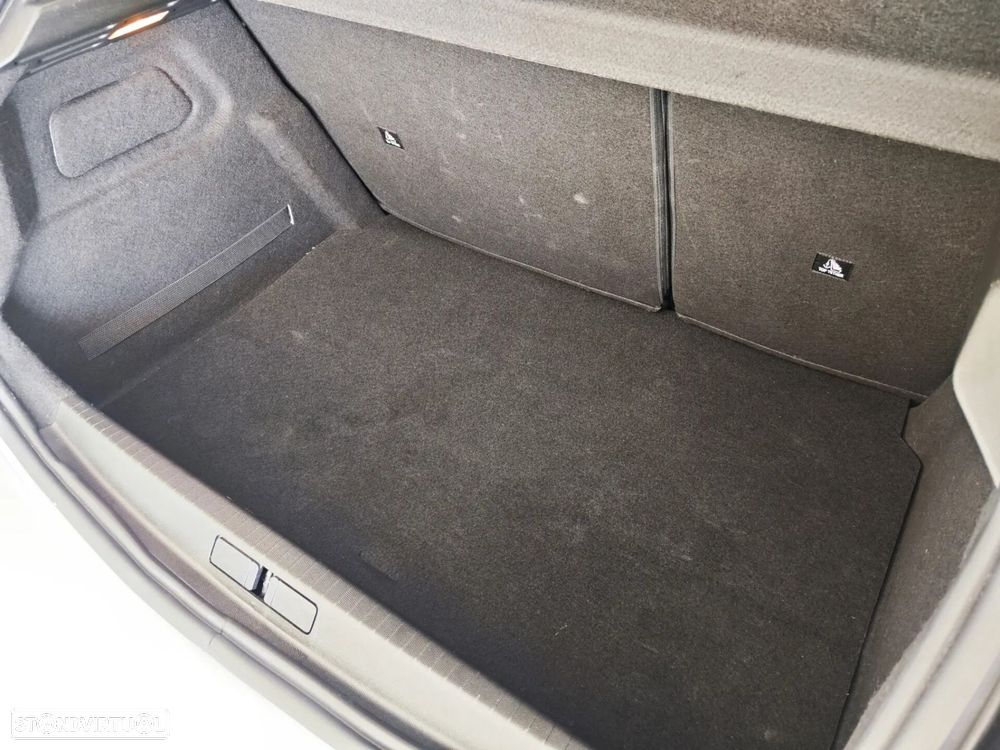 Peugeot 208 1.2 PureTech Allure Pack - 61