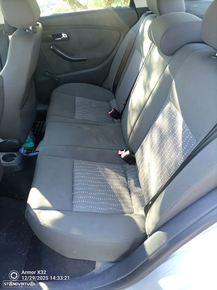 SEAT Ibiza 1.2 12V Reference - 8