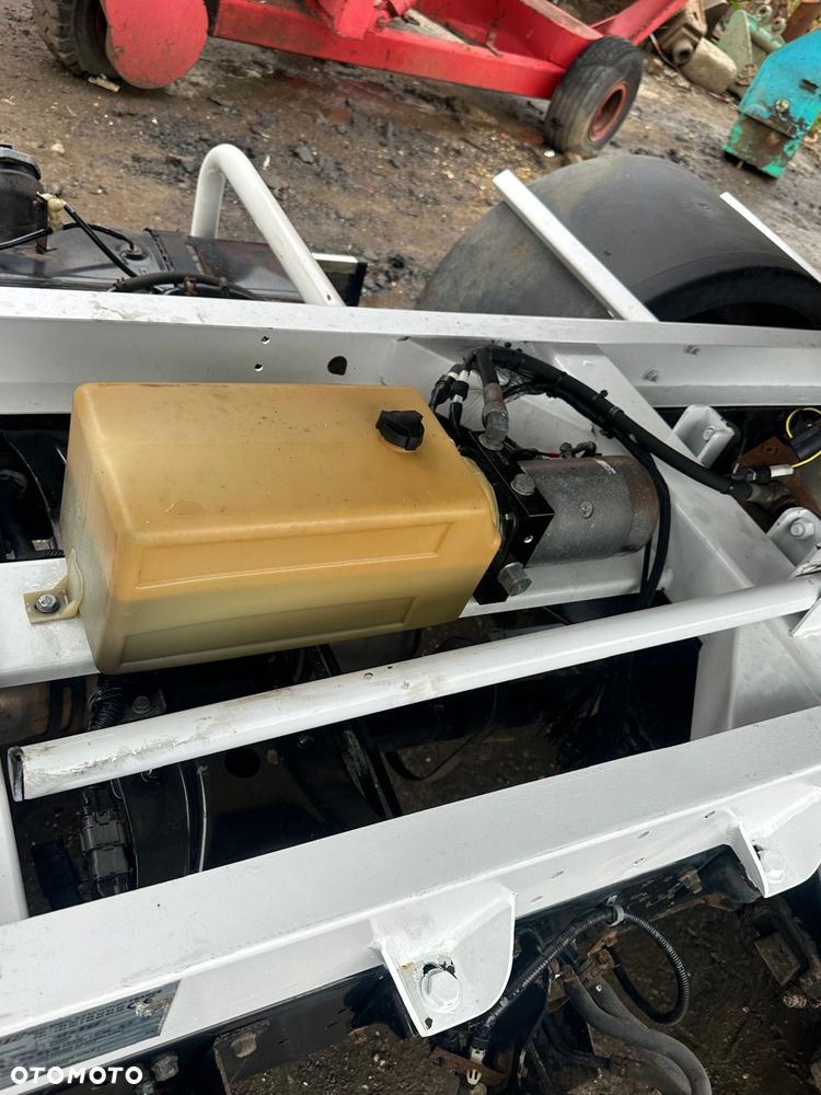 Mitsubishi Mitsubishi Fuso Canter 3S13 / FE73 Wywrotka 3-stronna - 12