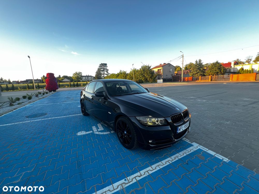 BMW Seria 3 320d - 5