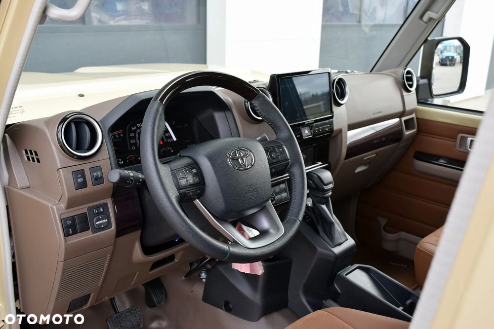 Toyota Land Cruiser 2.8 D-4D Automatik - 7