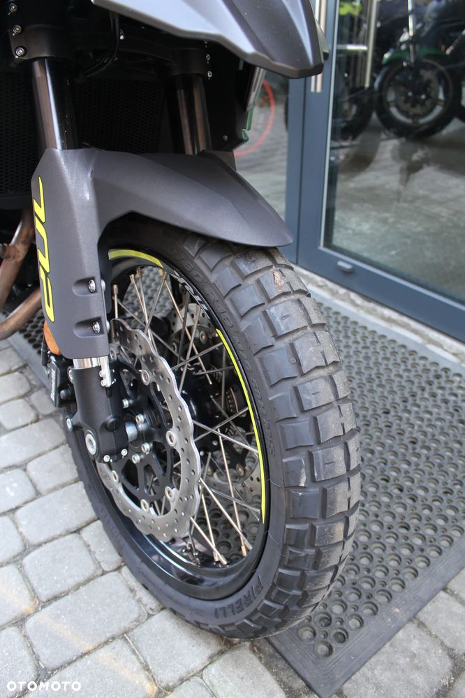 Benelli TRK 702X - 11