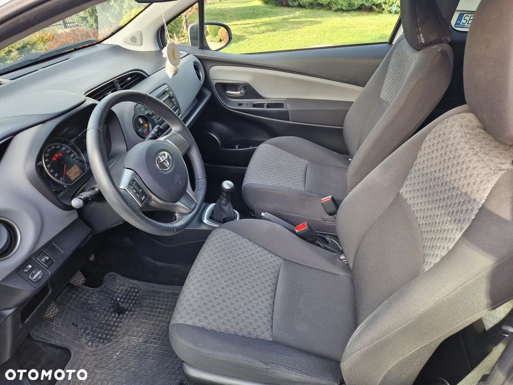 Toyota Yaris - 20