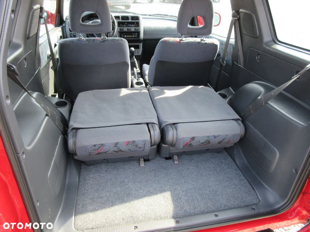 Toyota RAV4 2.0 Special - 15