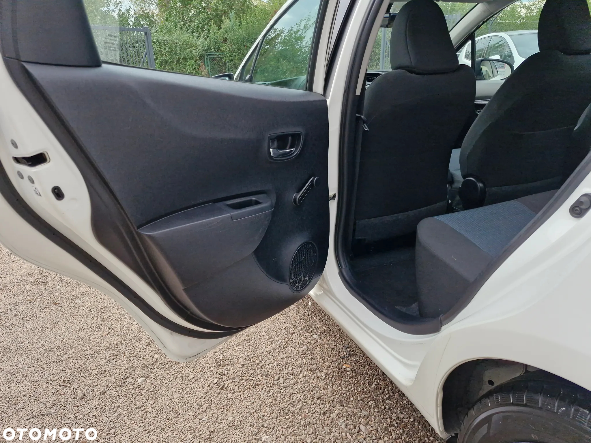 Toyota Yaris 1.33 Luna - 11