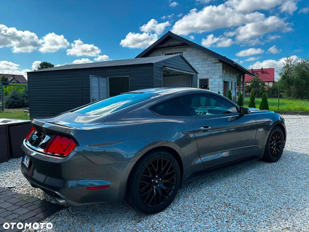 Ford Mustang - 7