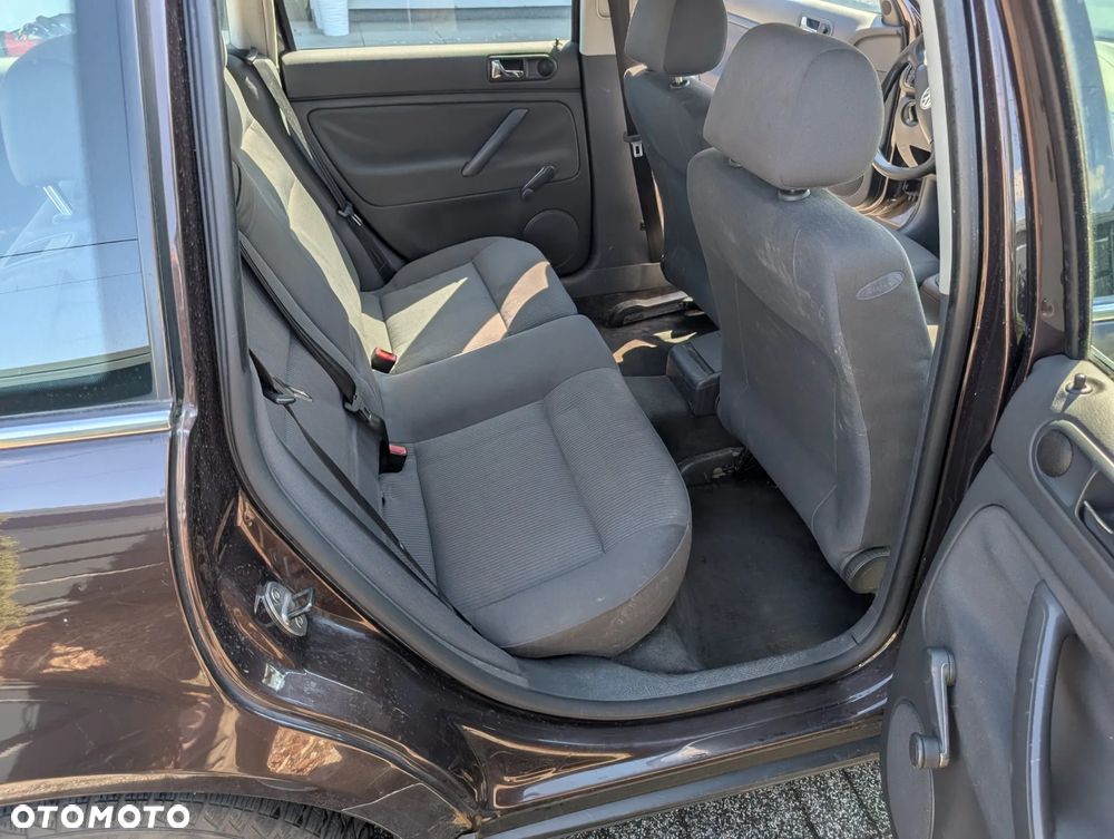 Volkswagen Passat 1.9 TDI - 12