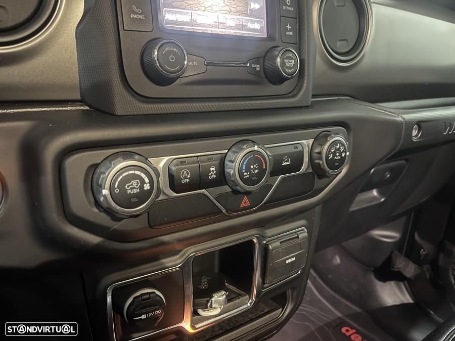Jeep Wrangler 2.0 T-GDI AWD Auto Sport - 19