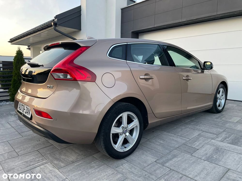 Volvo V40 D2 Summum - 37