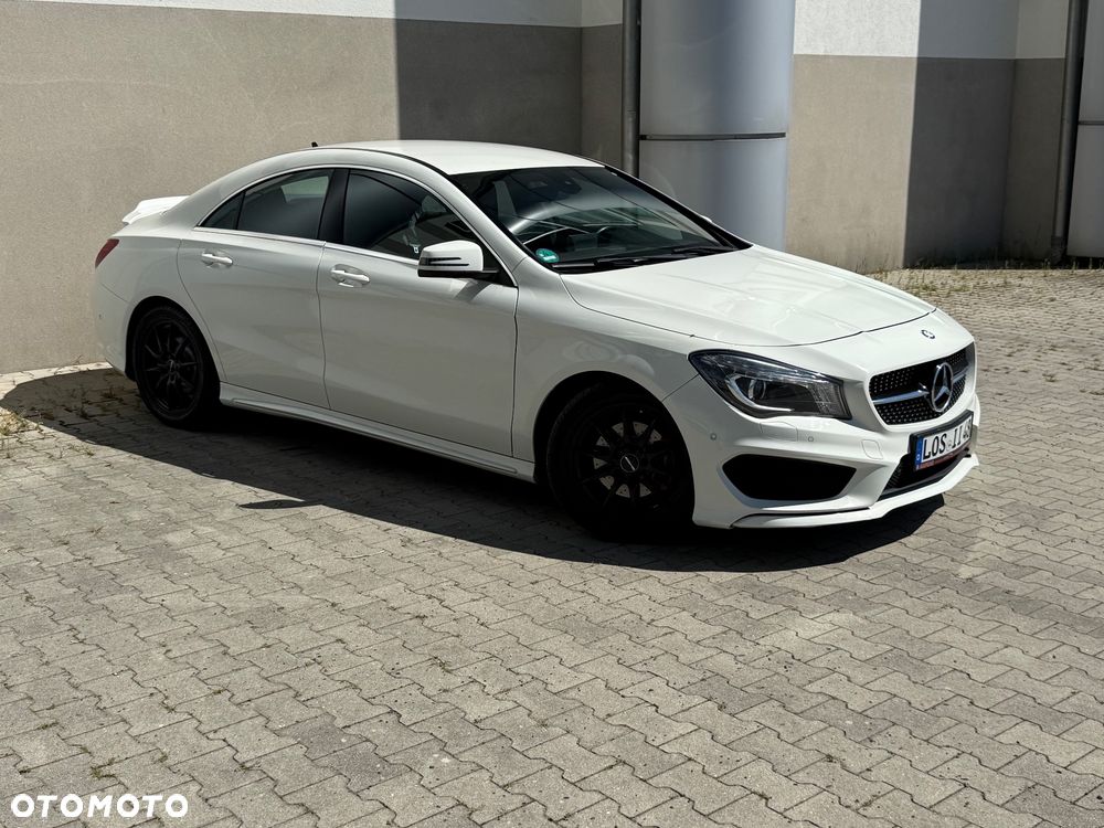 Mercedes-Benz CLA 180 7G-DCT AMG Line - 5