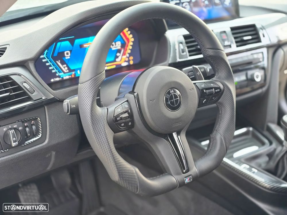 BMW 318 d Sport Line - 36