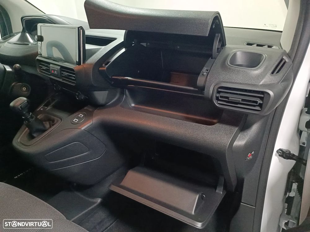 Peugeot PARTNER - 13