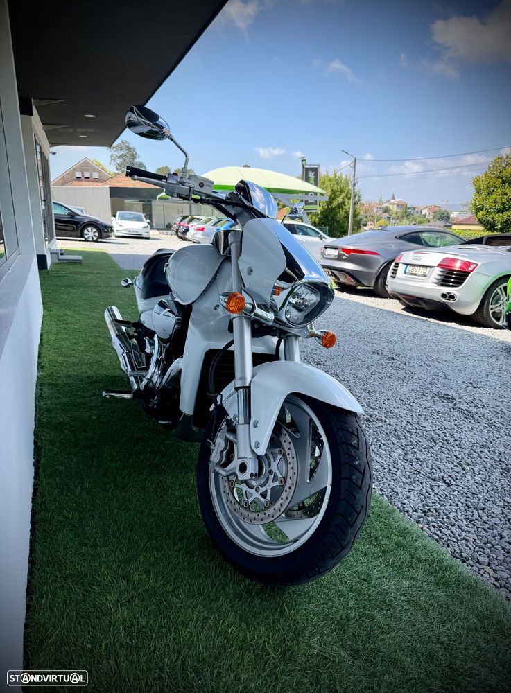 Suzuki Intruder M1800 R - 2