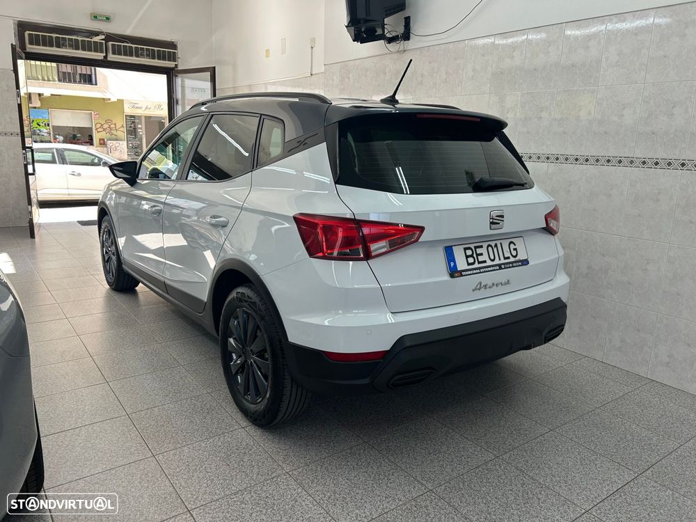 Seat Arona 2023 photo 4