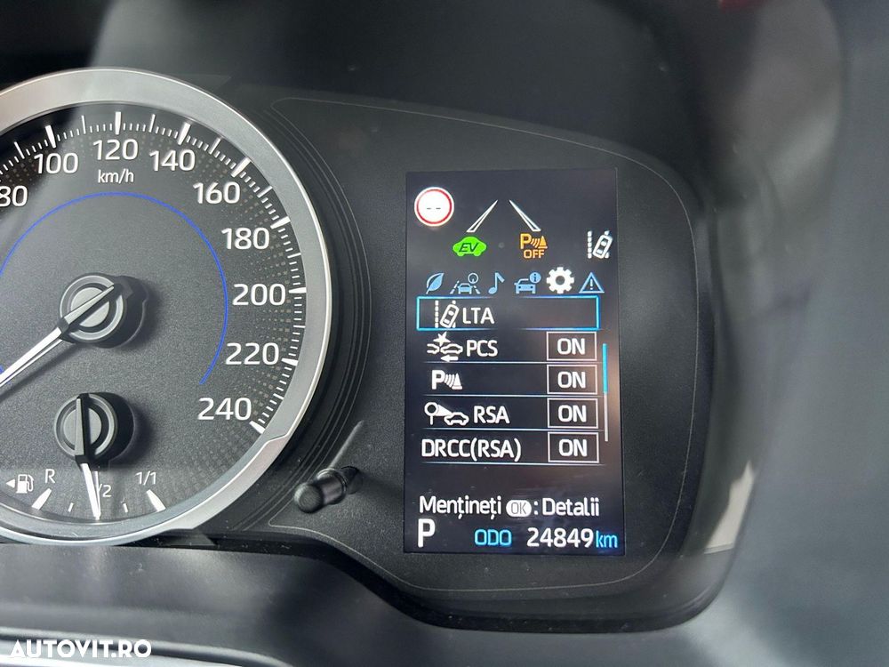 Toyota Corolla 1.8 HSD Business - 14