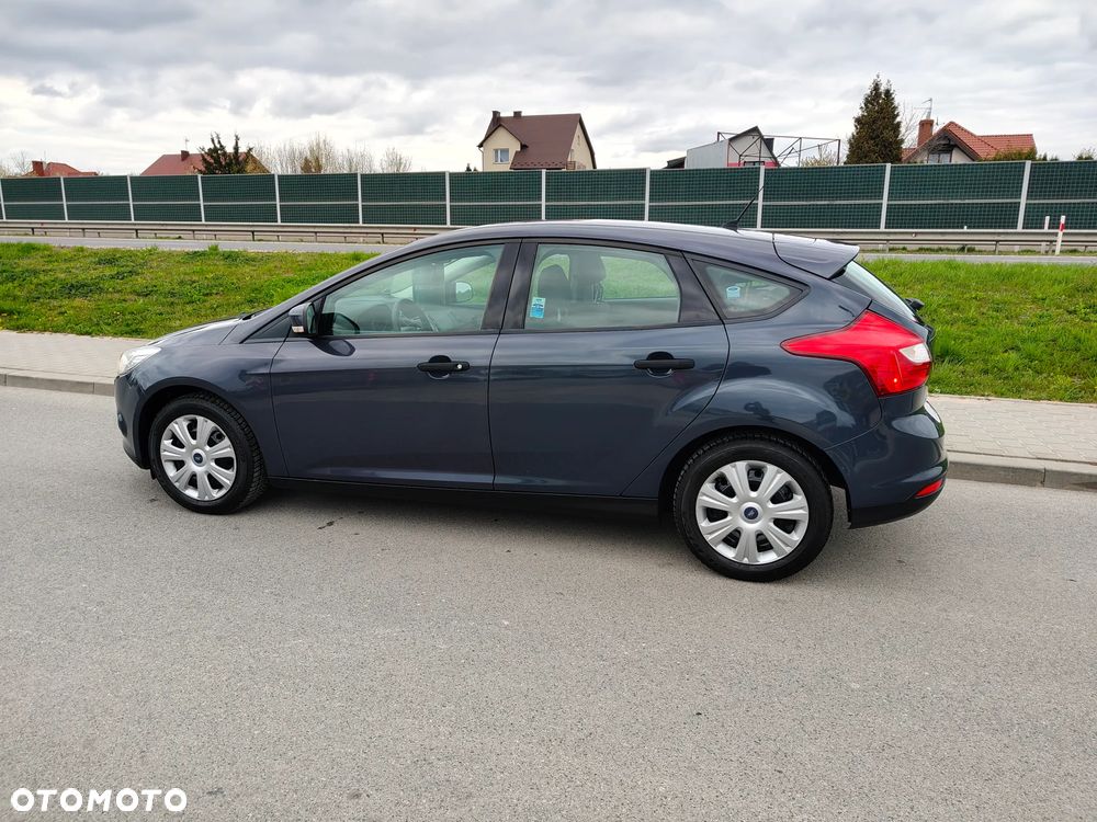 Ford Focus 1.6 Ambiente - 7