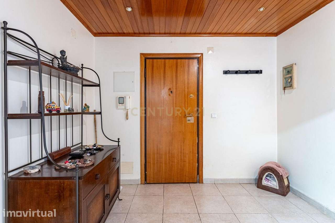 Exclusivo T3+2 Duplex na Urbanização da Cavaleira | 205 m² de Área Tot - Grande imagem: 2/35
