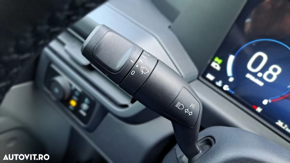 Ford NEW TRANSIT CUSTOM DCIV L2H1 T320 TREND FWD - 37