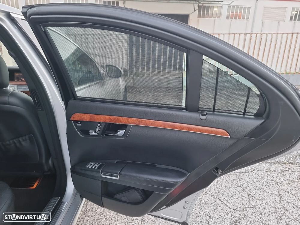 Mercedes-Benz S 320 CDi - 19