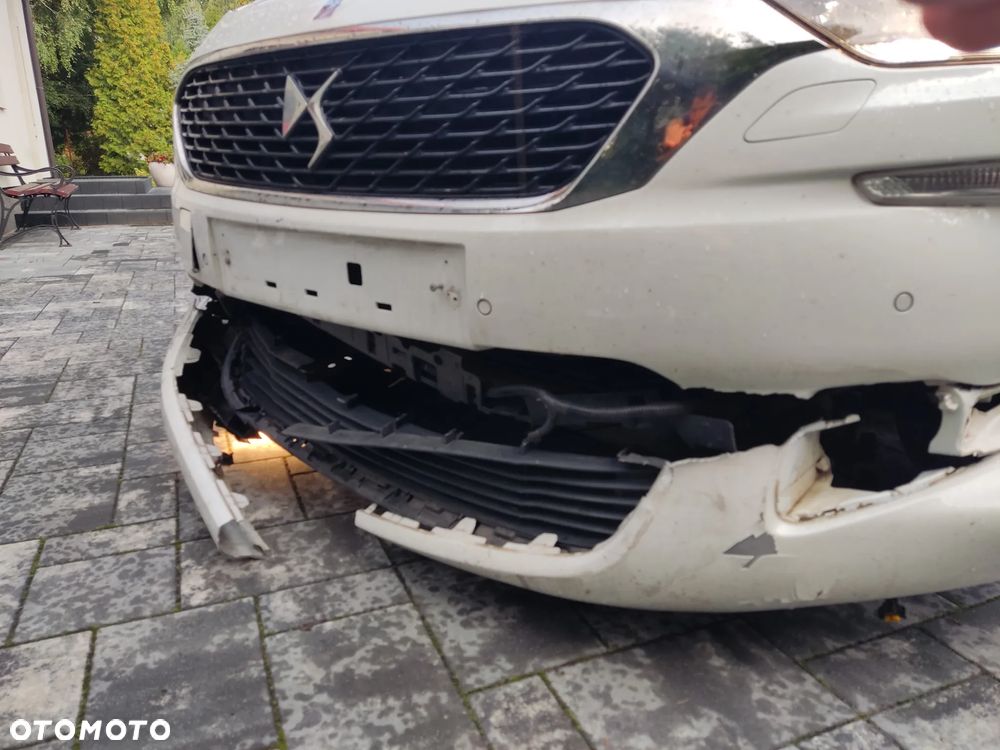 Citroën DS5 1.6 THP Chic S&S EAT6 - 14