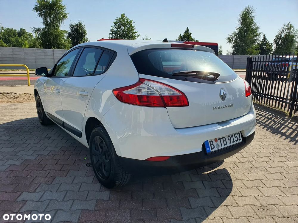 Renault Megane 1.6 16V Expression - 8