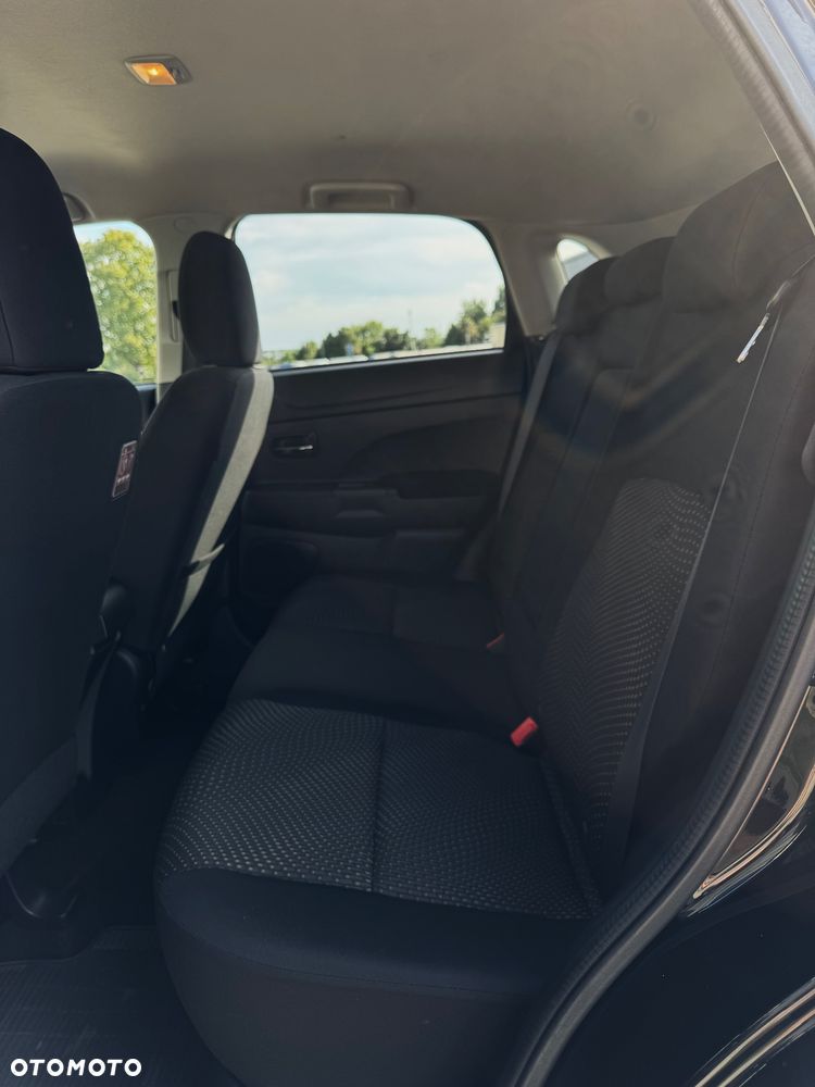 Mitsubishi ASX 2.2 DI-D 4WD Automatik Comfort Edition - 13