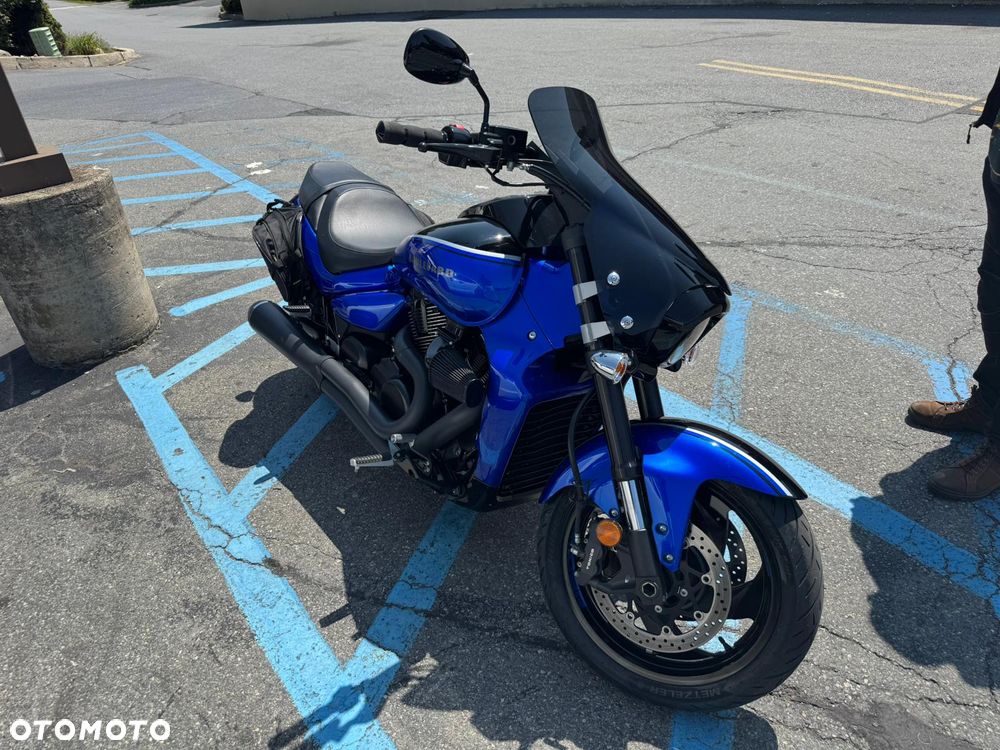 Suzuki Boulevard - 1