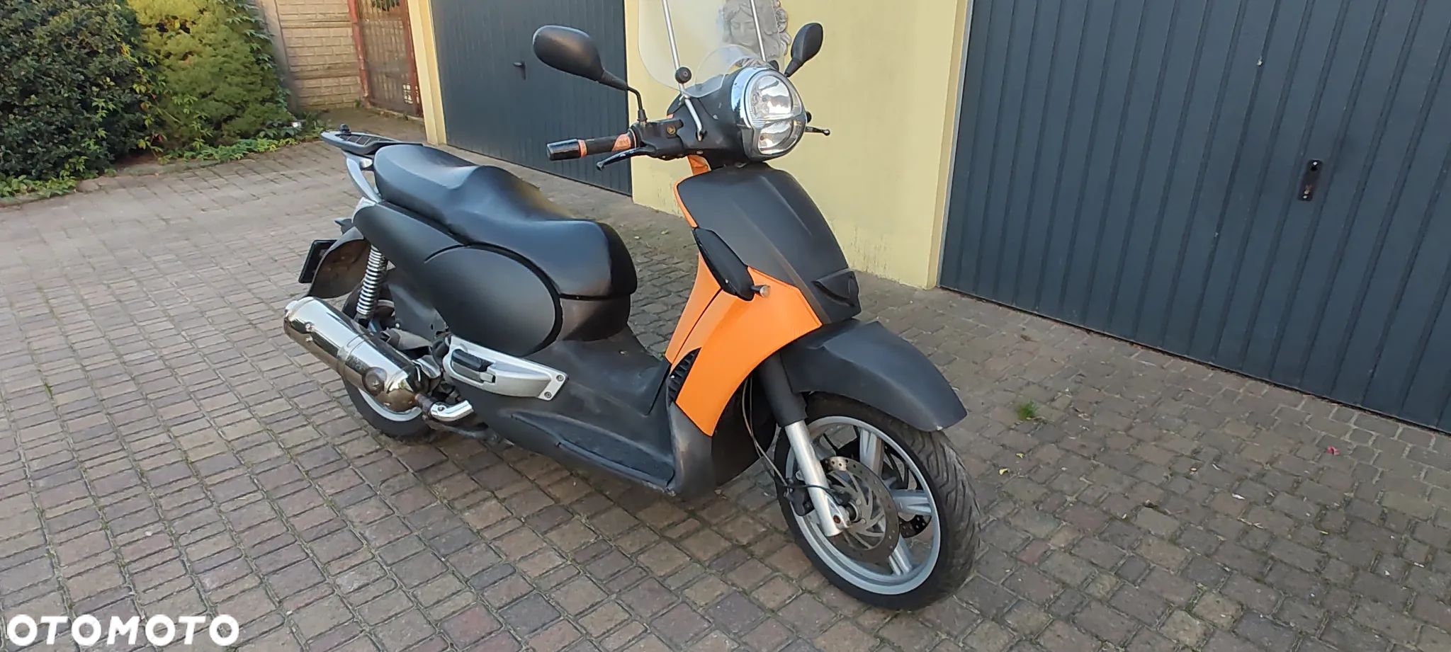 Aprilia Scarabeo - 1