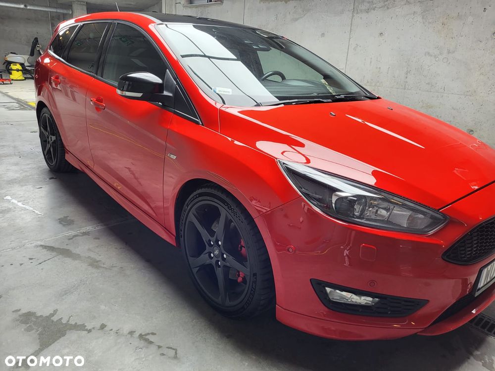 Ford Focus - 1