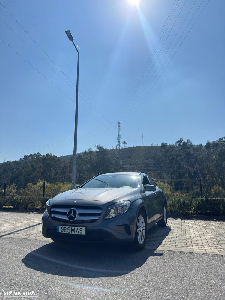 Mercedes-Benz GLA 180 CDi Style - 2