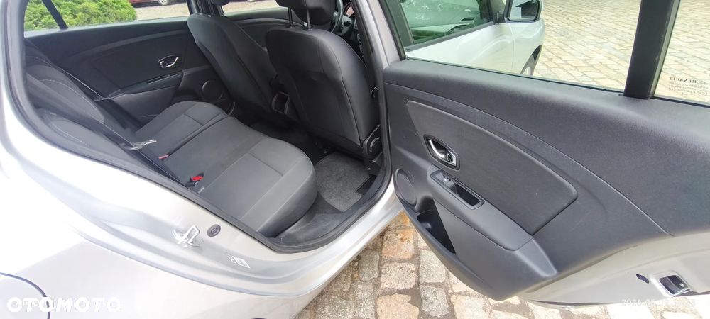 Renault Megane ENERGY dCi 110 Start & Stopp Bose Edition - 12