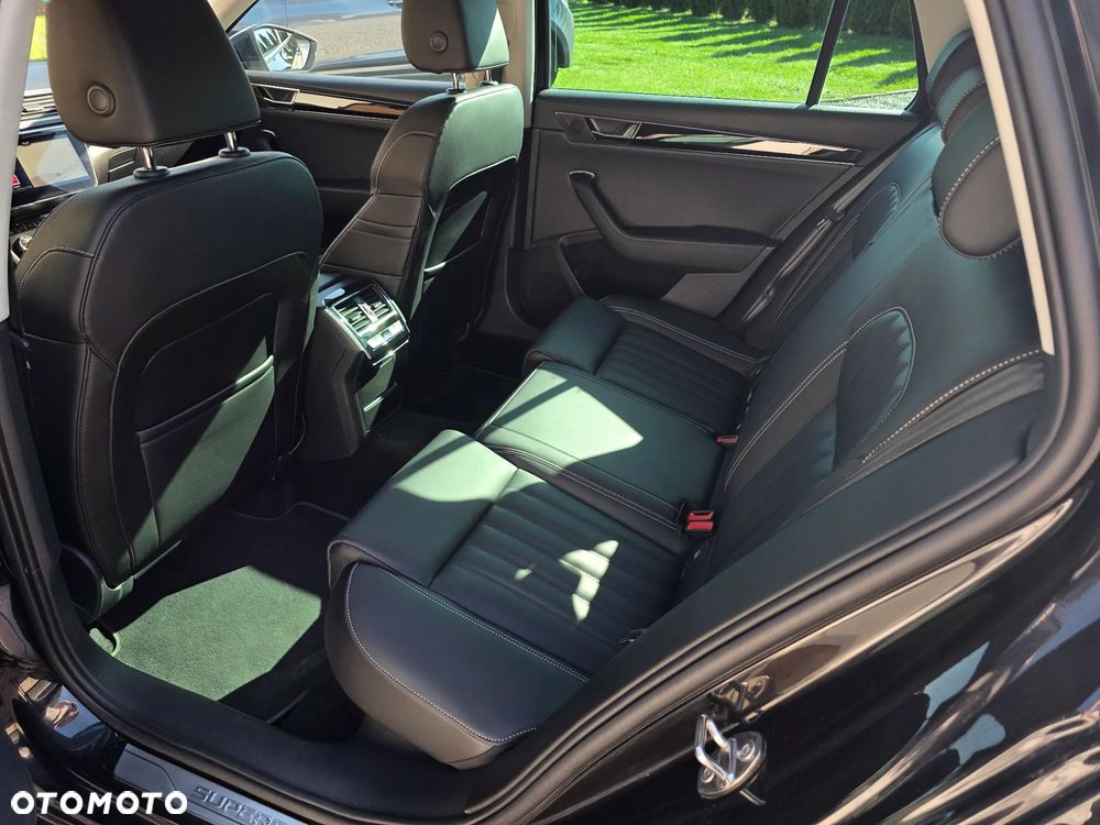 Skoda Superb 2.0 TSI 4x4 L&K DSG - 27